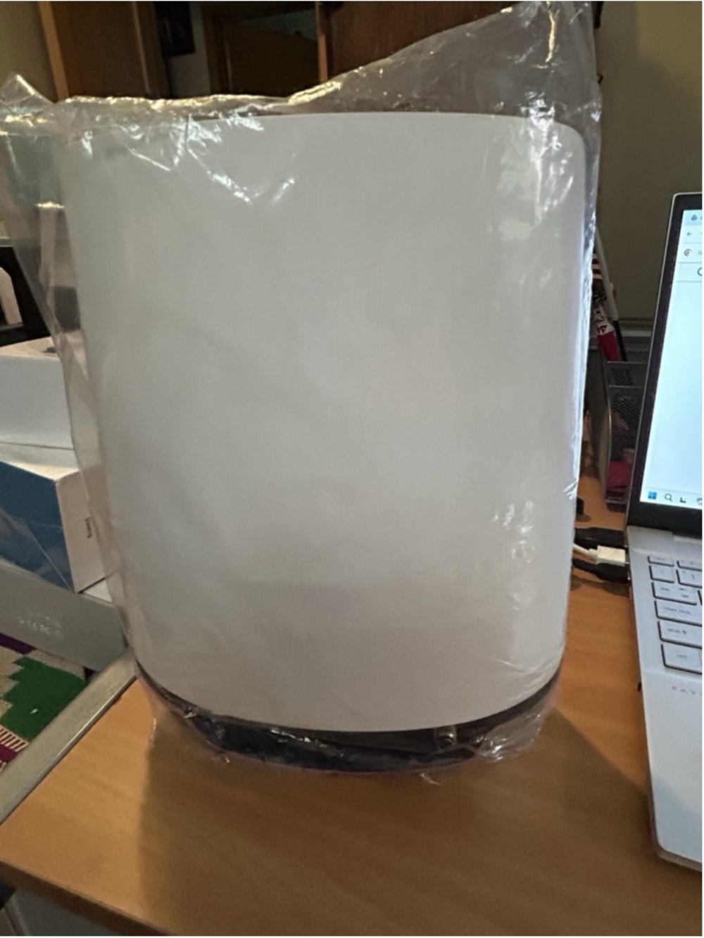 ORBi34 Cable Modem Router White Open Box Never been Used - Picture 3 of 5
